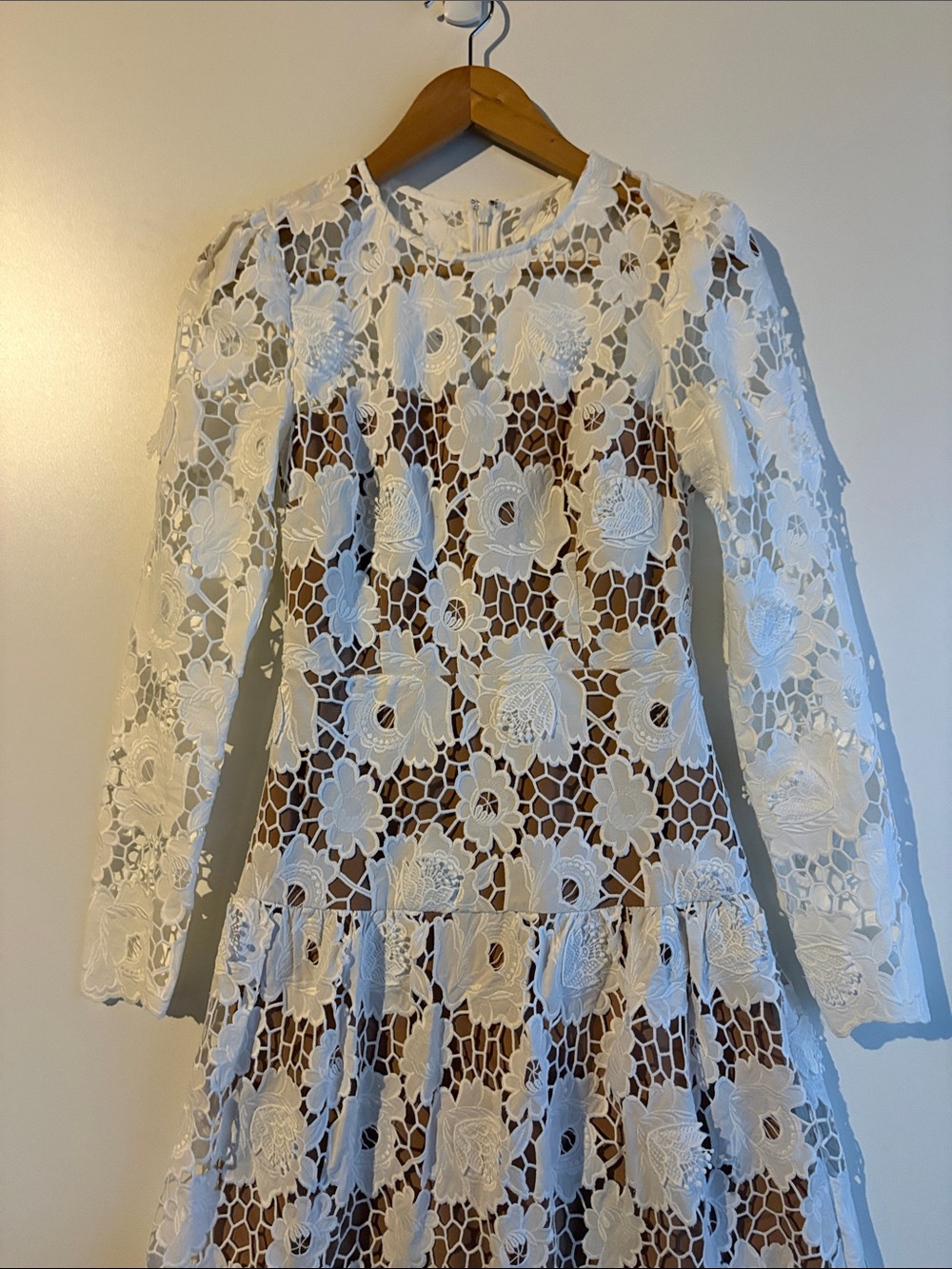 Self Portrait White 3D Maxi Floral Lace Dress Size 2 - Picture 10 of 13